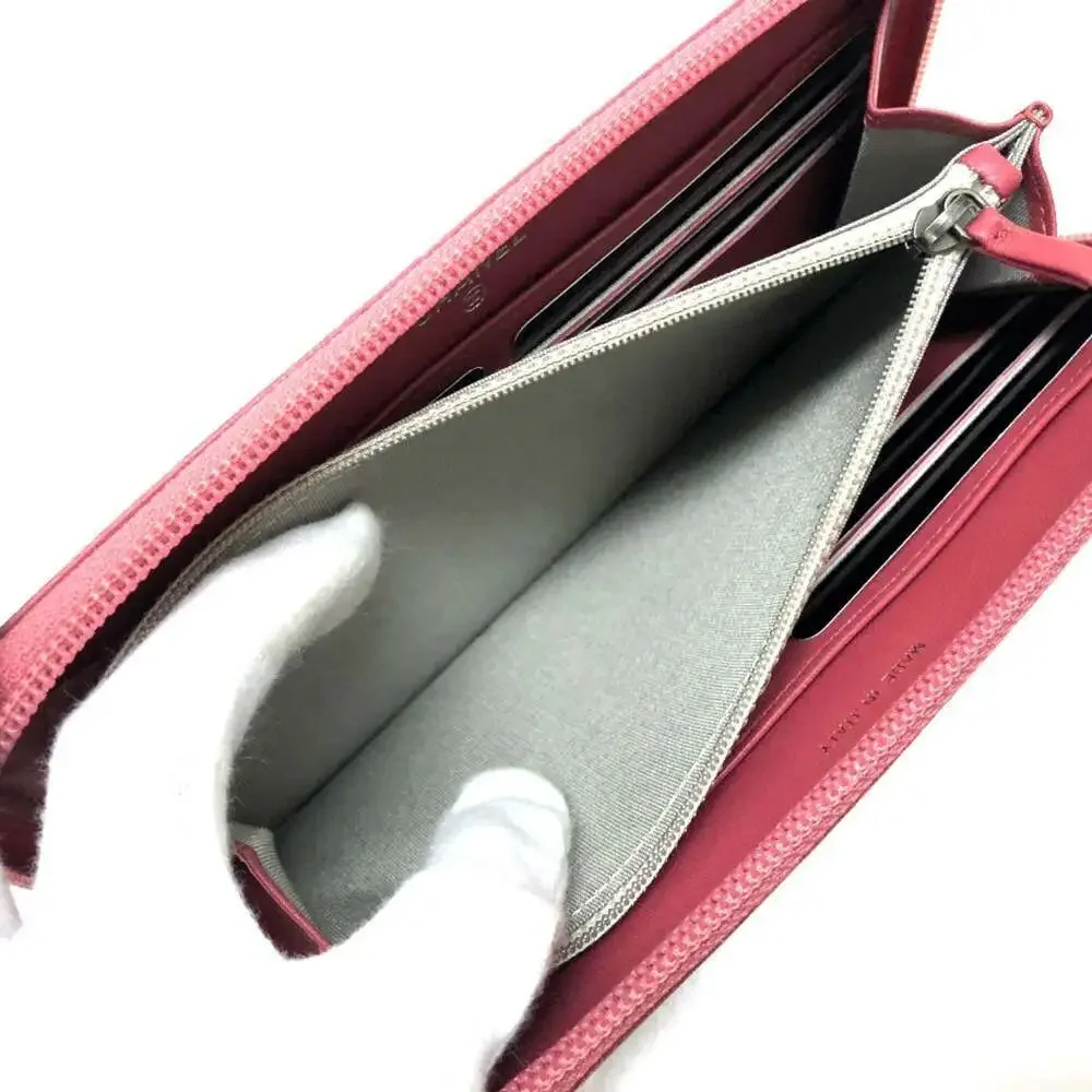 CHANEL Pink Wallet